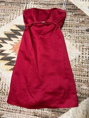 David's Bridal Size 2 - F15401 Red Satin Strapless Dress with Rhinestone Belt